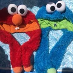 ユニバーサル　エルモ　かぶりもの2個セットのサムネイル