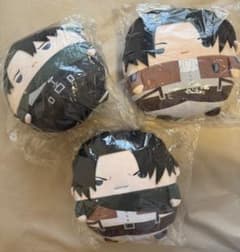 進撃の巨進撃の巨人 リヴァイ ふわコロりん ぬいぐるみ M タグ付き 