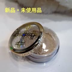 新品未使用 オンリーミネラル ミネラルファンデーション ライトオークル ツヤのサムネイル