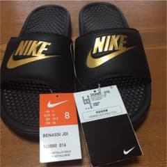 NIKE ナイキ ベナッシのサムネイル