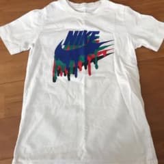 NIKE ナイキ Tシャツのサムネイル