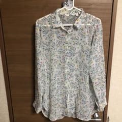 透け　花柄　シャツ ブラウスのサムネイル