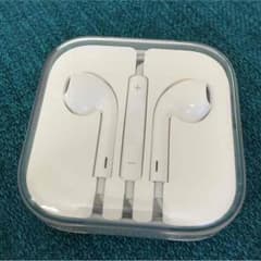 未開封iPhone純正イヤホン❤️のサムネイル