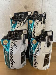ランドリン 柔軟剤　詰め替え用　特大サイズ　4パックセットのサムネイル