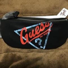 新品 / GUESS ボディバッグのサムネイル