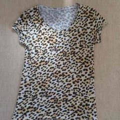 ZARAのレオパードトップスのサムネイル