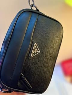 PRADA レザー ショルダーバッグのサムネイル