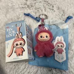 【正規品】POPMART PINFORLOVE ラブブ イニシャル Qのサムネイル