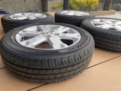 タフト純正新車納車外しタイヤホイールセットのサムネイル