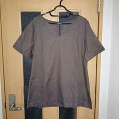 新品ブラウンの半袖チュニック★のサムネイル