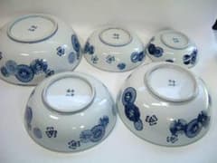 鉢●「平安恭仙作」5つ鉢 5客セット 染付 鍔 花唐草 揃い鉢 菓子鉢 深皿 鉢○「平安恭仙作」5つ鉢 5客セット 染付 鍔 花唐草 揃い鉢 菓子鉢 深