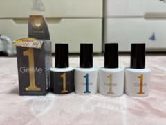 GelMe1 ネイルカラー3本、剥がせるベース2本セットのサムネイル