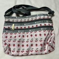 LESPORTSAC いちごとさくらんぼ ショルダーバッグ - メルカリ