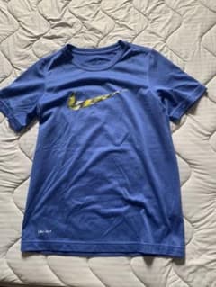 NIKE ナイキ Tシャツのサムネイル