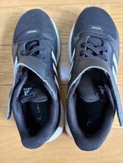 adidas ブラック スニーカー マジックテープのサムネイル