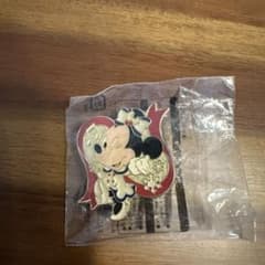 ミニーマウス ピンバッジ ディズニーのサムネイル