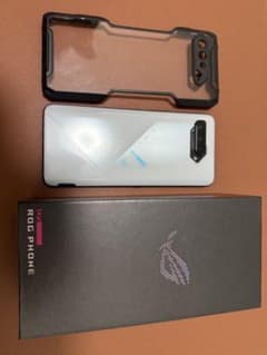 門武様専用 ASUS ROG Phone5 ホワイト ケース付きのサムネイル