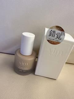vim BEAUTY オールデイモイストリキッドファンデーション 26のサムネイル