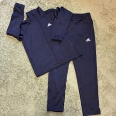 adidas キッズ ジャージ 上下セット　130cmのサムネイル
