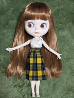 ブライス用 ハンドメイド チェック柄スカートのサムネイル