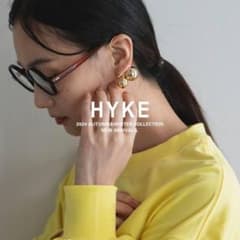 Ear hook/ear cuff set