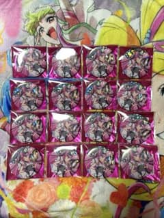 キミとアイドルプリキュア ドリームステージ 缶バッジ キュアキッス16