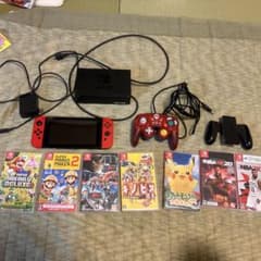 Nintendo Switch 本体 ジャンク品ソフト7本　周辺機器セットのサムネイル
