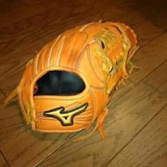 ミズノ・内野用グローブ(軟式)  プロフェッショナルのサムネイル