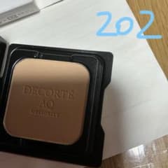 GWセール中】AQ ミリオリティ トリートメントパウダーファンデーション