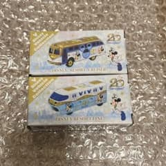 ディズニー　トミカ　20周年　2台セットのサムネイル