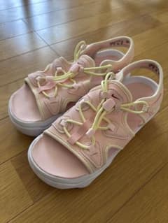Nike エアマックス　ココ　ピンク　23cmのサムネイル