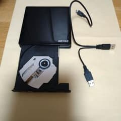 BUFFALO USB DVDドライブ DVSM-PN58U2V-BKのサムネイル