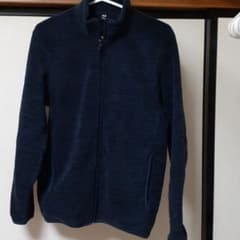 値下げ！ユニクロ フリース パーカーSのサムネイル