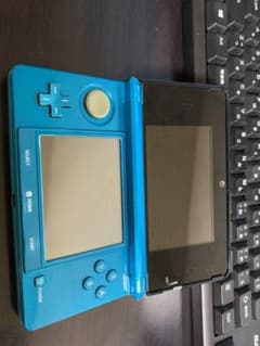 ニンテンドー3DS +ドラクエⅧ&ⅺ どうぶつの森のサムネイル