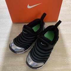NIKE★ダイナモフリー★19cm★美品のサムネイル