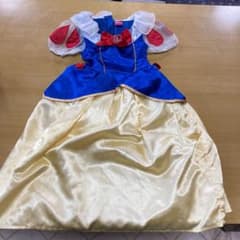 白雪姫のドレスのサムネイル