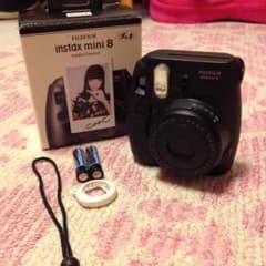 instax mini 8のサムネイル