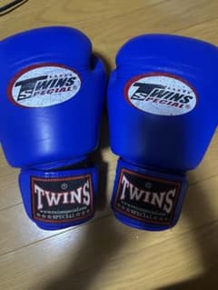 twins ボクシンググローブ 16oz 青 - メルカリ