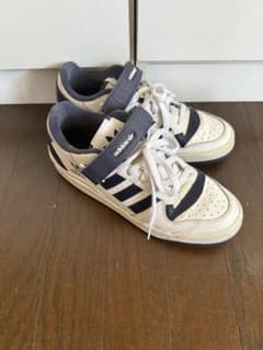 adidas forumのサムネイル