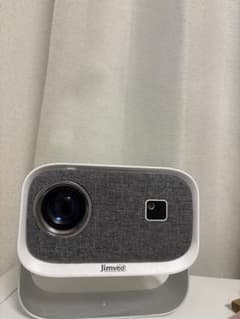 Jimveo E18 Mini VIVI Projector 本体 - メルカリ