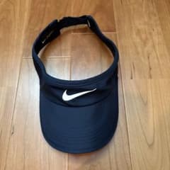 Nike Featherlight Dri-Fit ネイビーバイザーのサムネイル