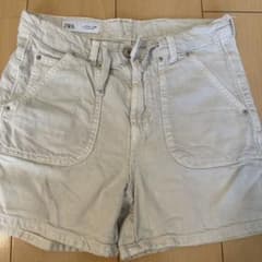 ZARA ベージュ ショートパンツ サイズ11〜12 152センチのサムネイル