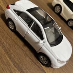ミニカー LEXUS RX450Hのサムネイル