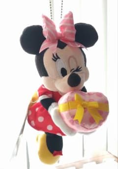 2023 Happiest Birthdays! ミニー ぬいぐるみバッジのサムネイル