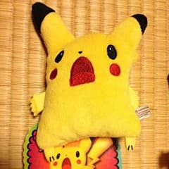 ポケモン oops ぬいぐるみマスコット ピカチュウのサムネイル
