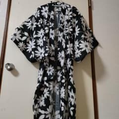 黒と白の花柄 浴衣・帯セットのサムネイル