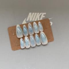 チークネイルのサムネイル