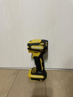 値下げ‼️おまけ付き！ makita TD172 電動インパクト ハウジンのサムネイル