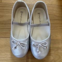 branshes フラットシューズ　19cmのサムネイル