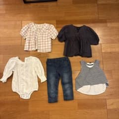 H&M ベビー服セット チェック柄トップス　5点セットのサムネイル